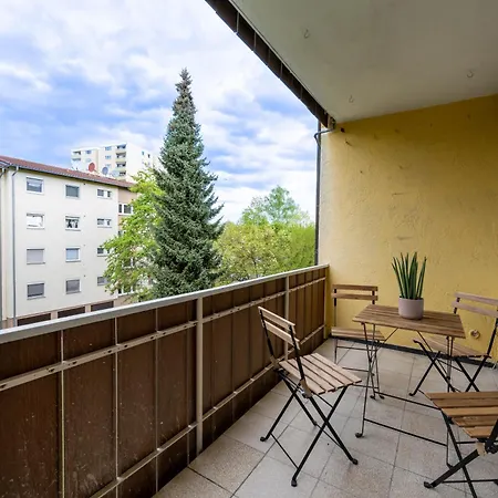 Backhome - Business&family - Lage, Parkplatz, Balkon, Waschmaschine, Netflix, 90qm, 24h Checkin - 8 아파트