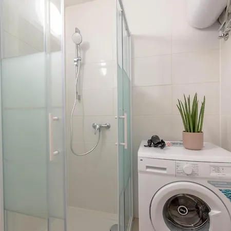 아파트 Backhome - Business&family - Lage, Parkplatz, Balkon, Waschmaschine, Netflix, 90qm, 24h Checkin - 8 바크낭